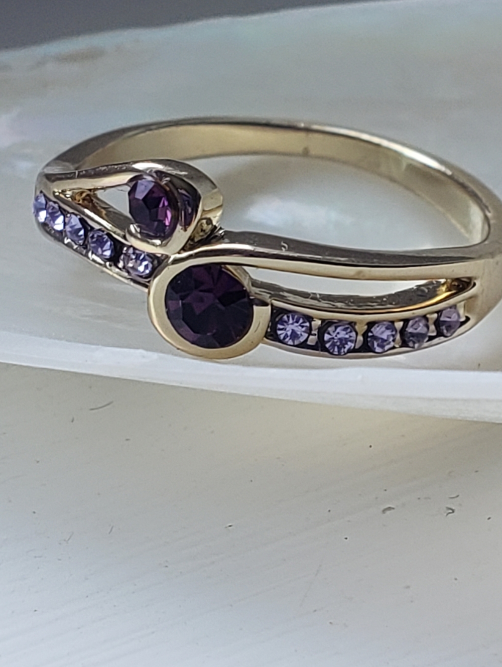 NEW 750 Stamped (18k Gold) Amethyst Ring, Sz 7.5 February Birthstone, Tiny Band - Picture 6 of 8
